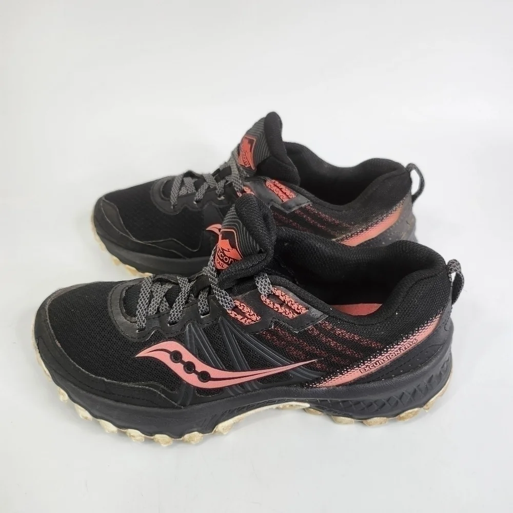 Saucony Shoe Women's 7.5 Excursion TR14 Hiking S10584-15 Sneakers